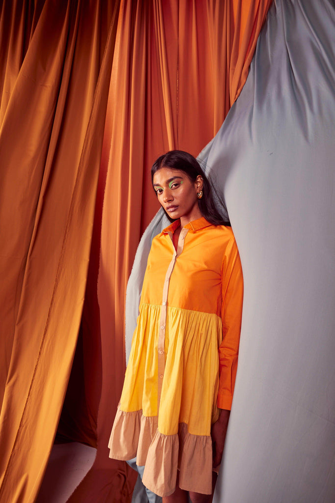 COLOR BLOCKED TIERED MINI - dash and dot dash and dot