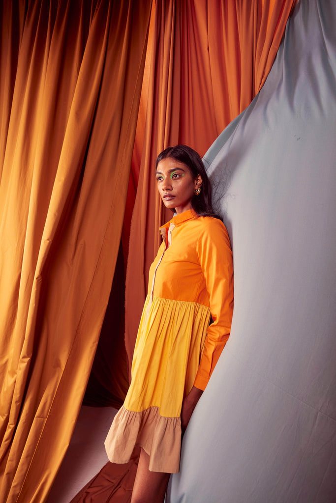 COLOR BLOCKED TIERED MINI - dash and dot dash and dot