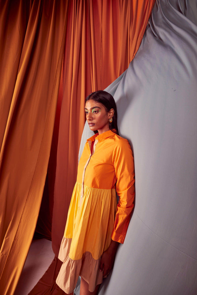 COLOR BLOCKED TIERED MINI - dash and dot dash and dot